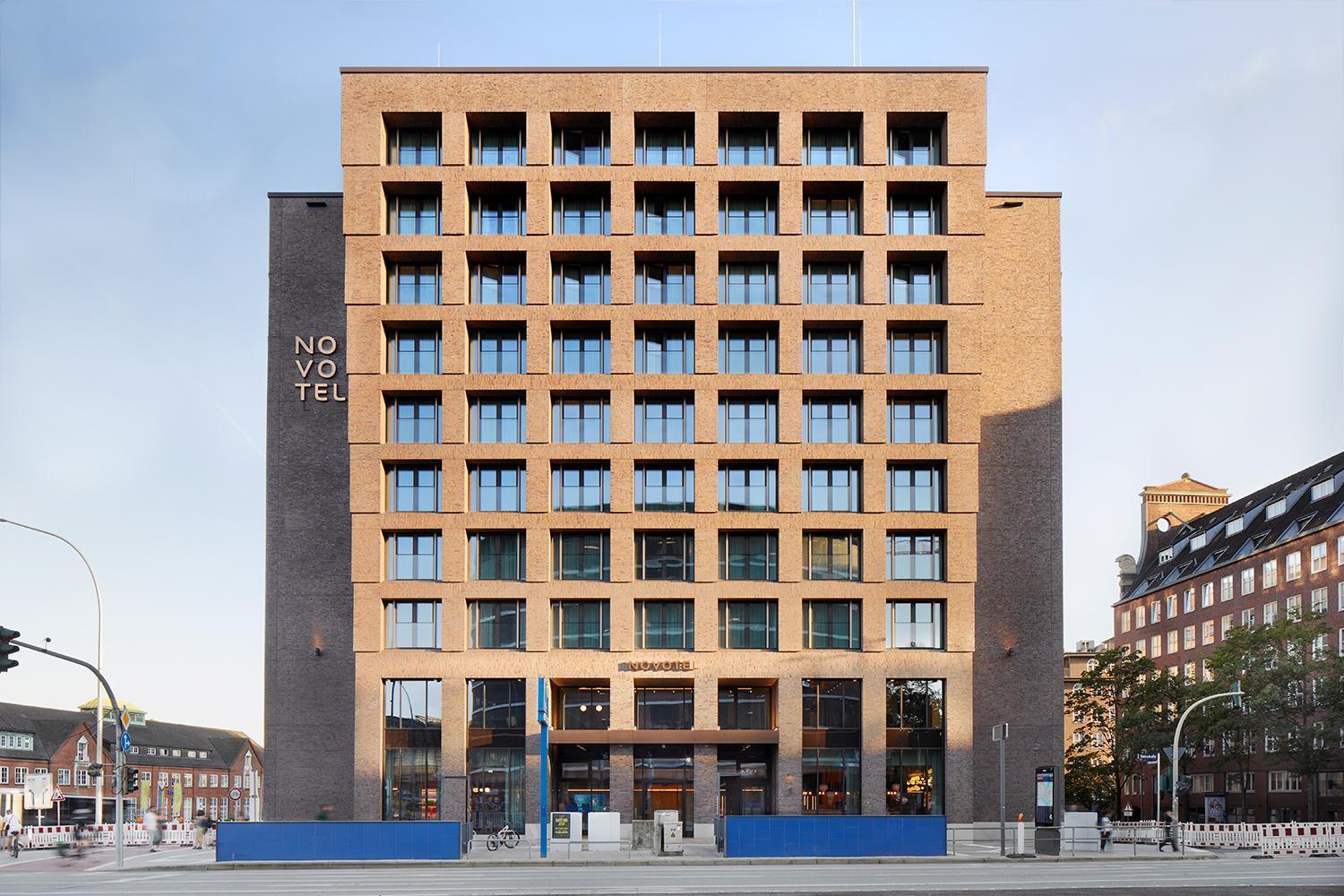 Novotel Hamburg Central Station Екстериор снимка